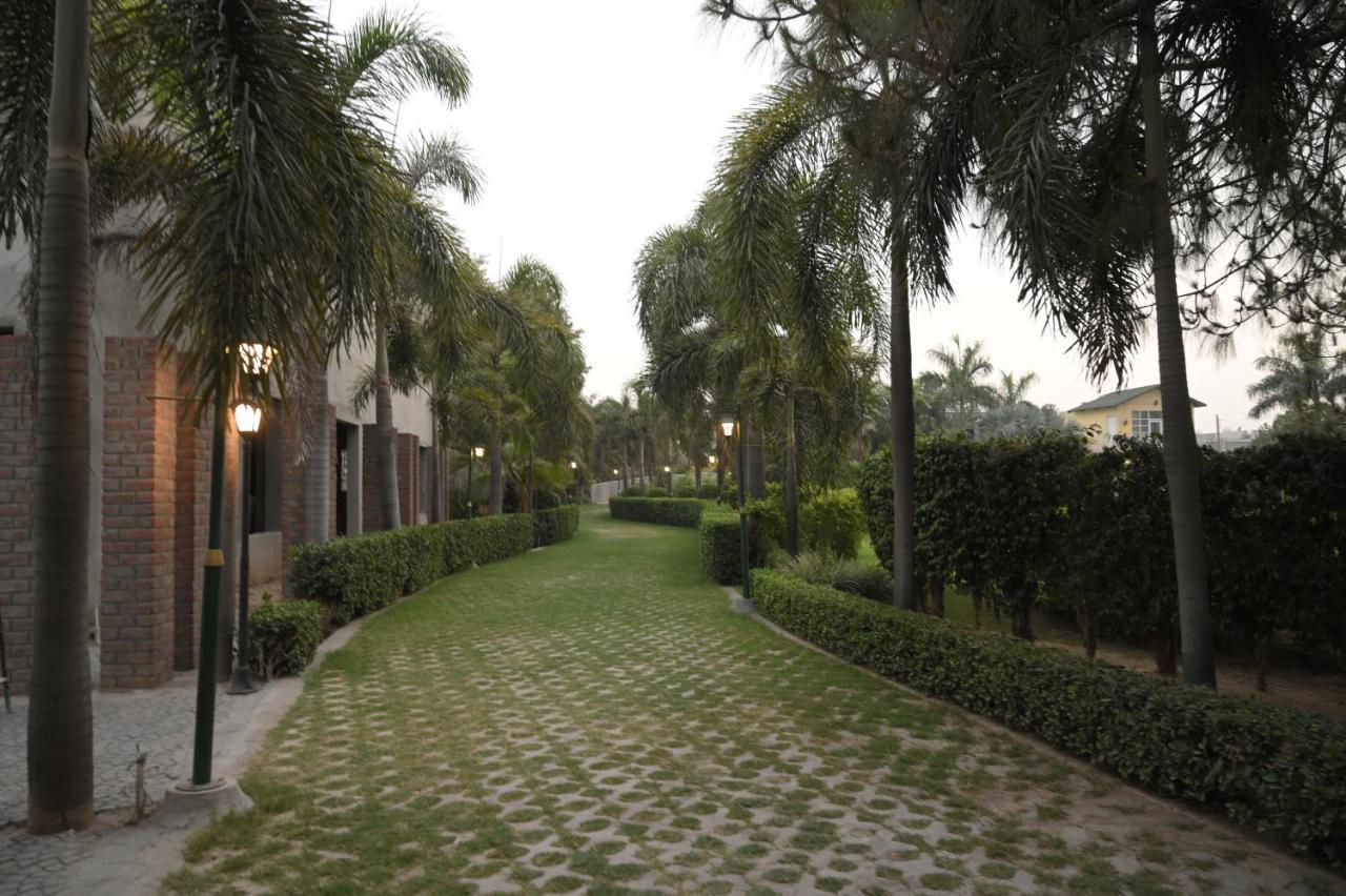 Kamal Resorts - The Luxury Of Being Yourself Ludhiana Dış mekan fotoğraf
