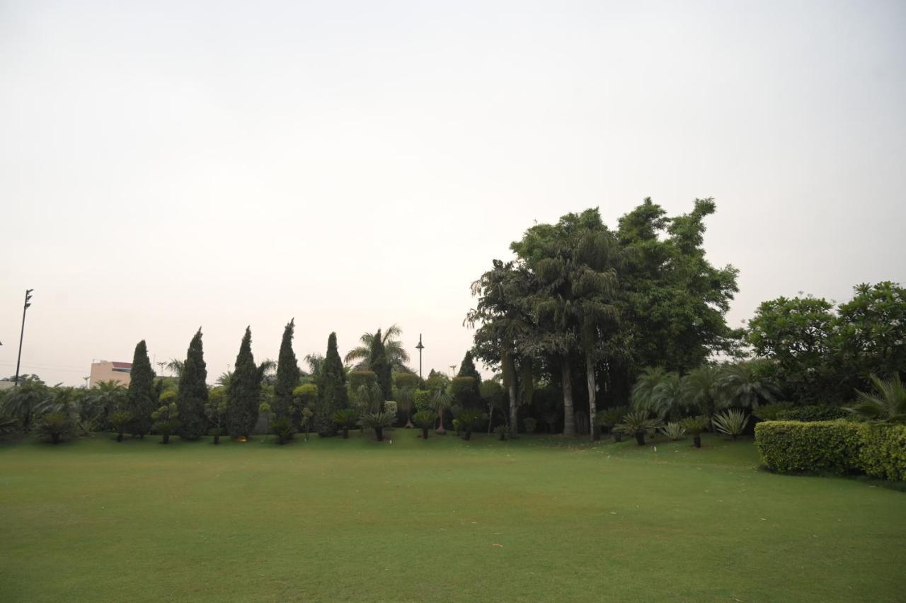Kamal Resorts - The Luxury Of Being Yourself Ludhiana Dış mekan fotoğraf