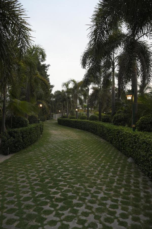 Kamal Resorts - The Luxury Of Being Yourself Ludhiana Dış mekan fotoğraf