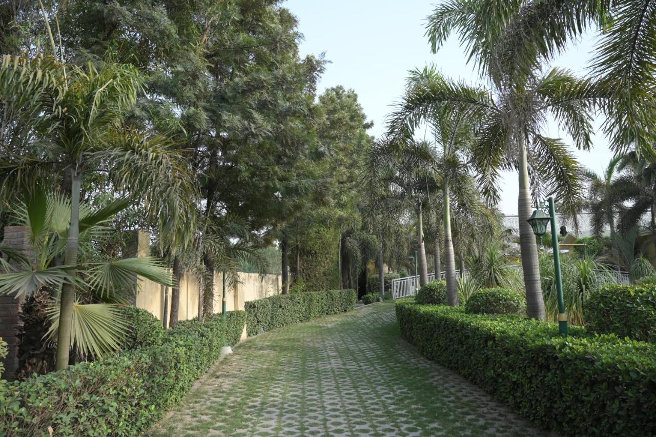 Kamal Resorts - The Luxury Of Being Yourself Ludhiana Dış mekan fotoğraf