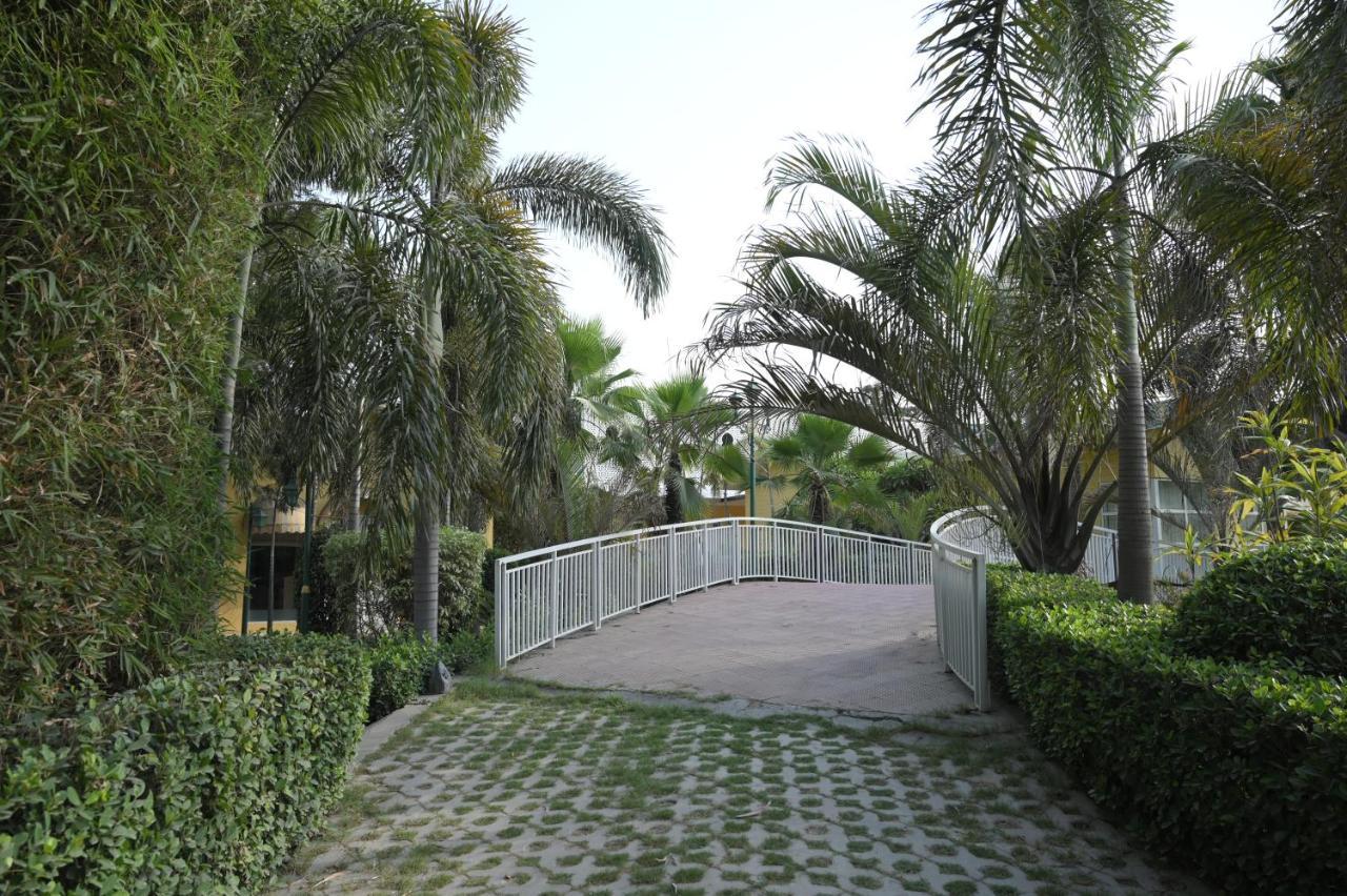 Kamal Resorts - The Luxury Of Being Yourself Ludhiana Dış mekan fotoğraf